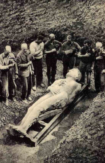Excavation of the "Cardiff Giant" in 1869.